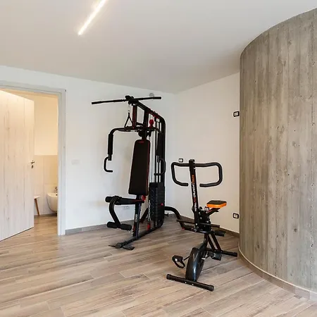 Lägenhet Skylake Penthouse By Impero House Stresa